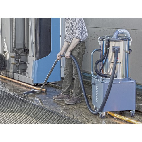 copie de Aspirateur industriel 24V à batterie autonome compact eau et poussières Q-BAT BM2 - 6