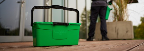 Seau compact pour le nettoyage des vitres 12 L UNGER
