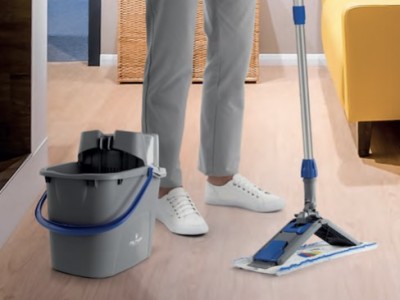 Seau de lavage professionnel et le nettoyage du sol devient facile !